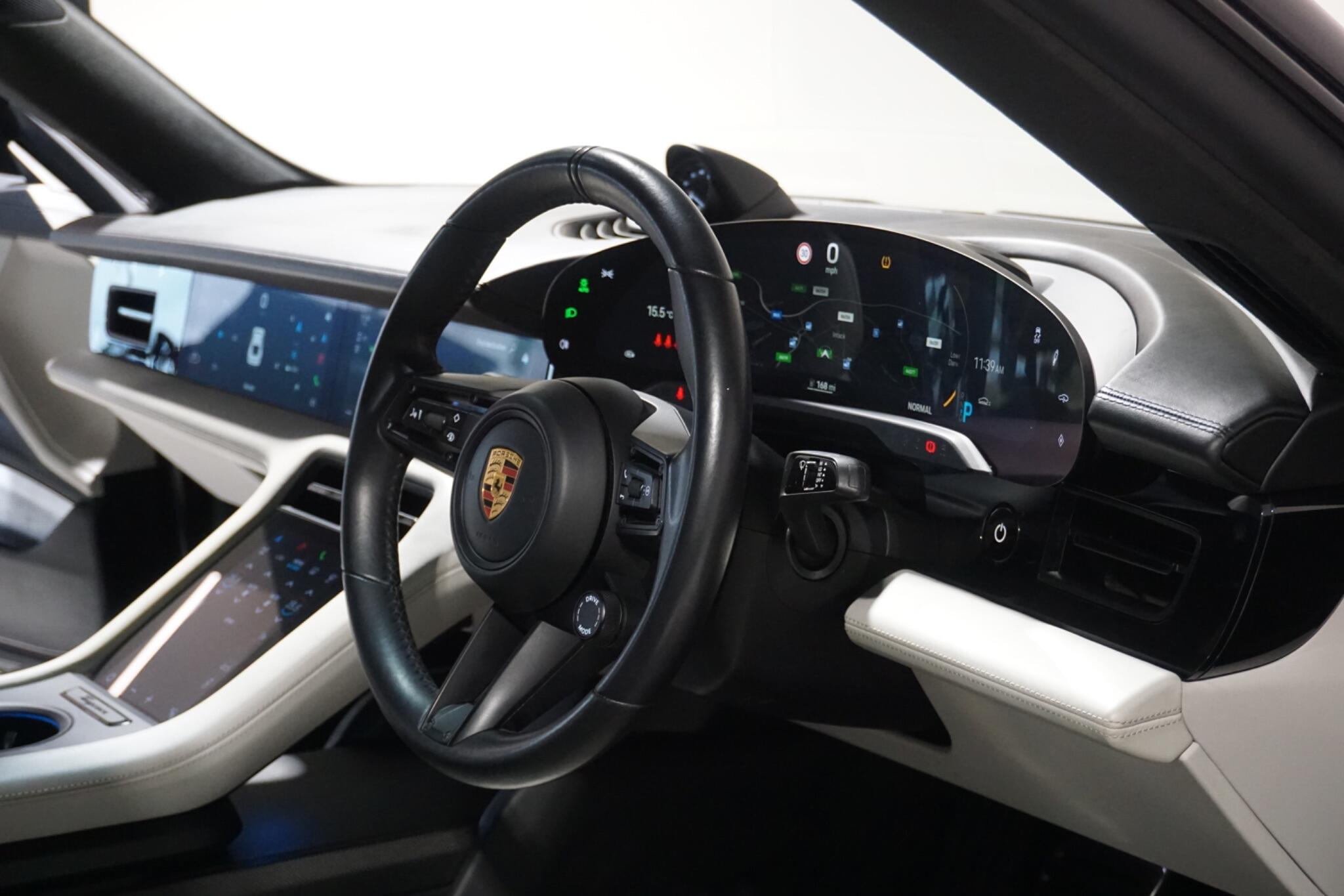 Porsche Taycan Performance Plus 93.4kWh Turbo Saloon 4dr Electric Auto 4WD (680 ps)